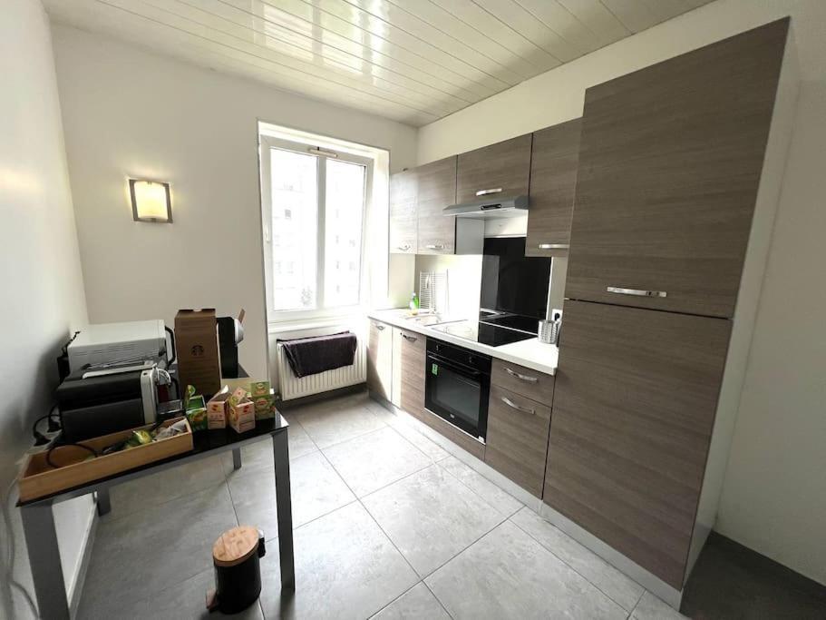 Lumiere Secrete Mulhouse Centre Parking Tram Apartment Exterior photo